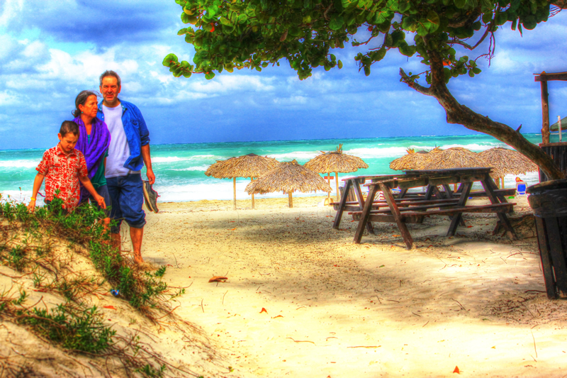 Cuba Vacation by Ray Holberg